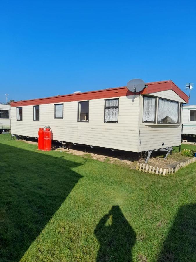 Kings Caravan - Family Groups Only - Very Quiet Park Villa Skegness Esterno foto